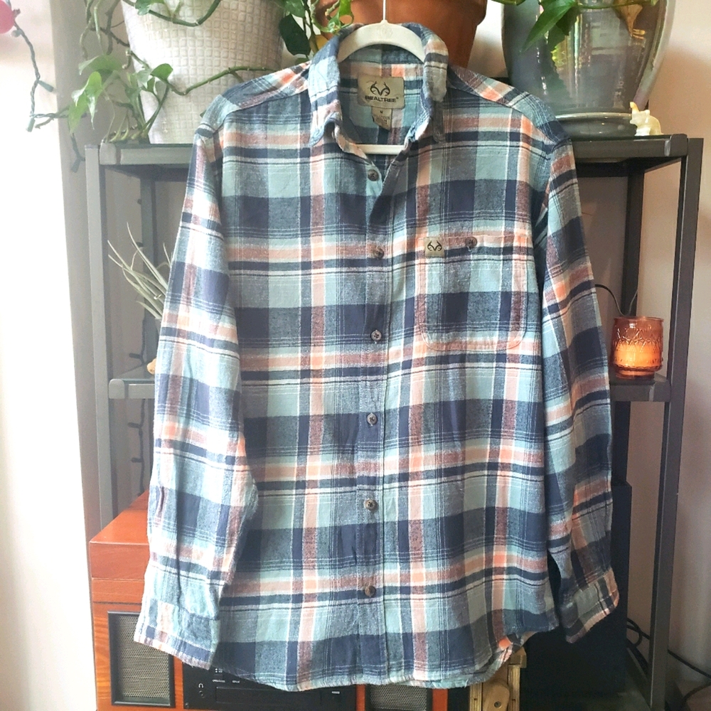 Realtree Men's plaid buttondown flannel shirt
